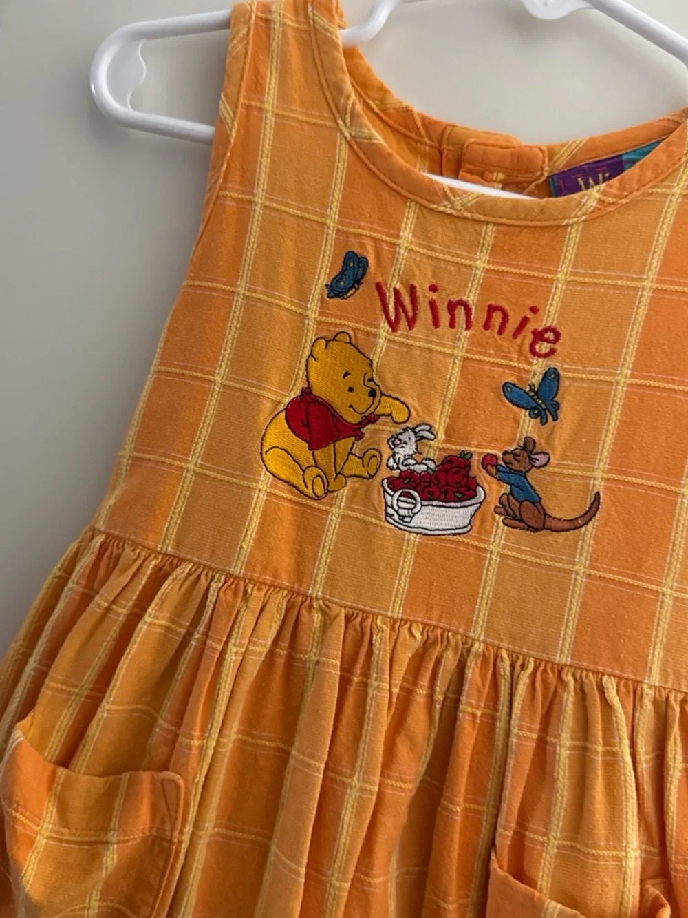 Vintage Winnie the Pooh dress🍎💛